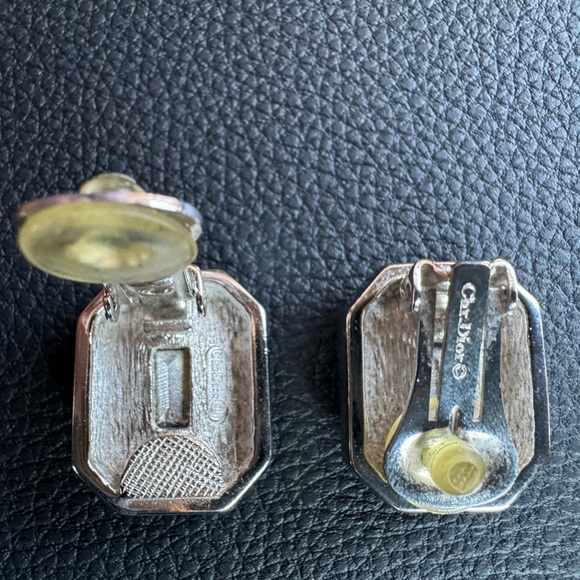 Vintage Christian Dior Aqua Blue crystal clip-on earrings - Picture 6 of 10